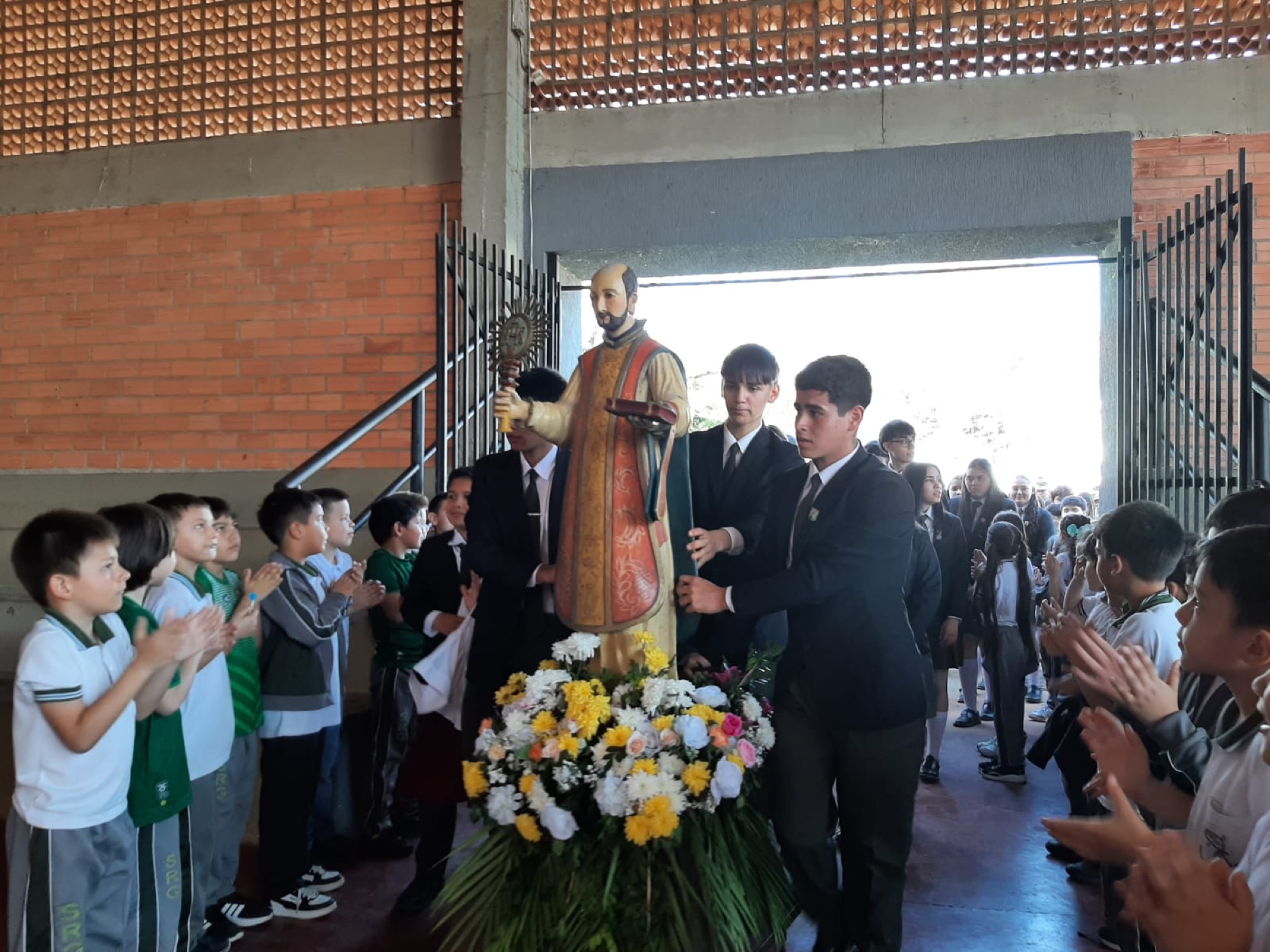 Fiesta de San Ignacio en Paraguarí — Colegio San Roque González